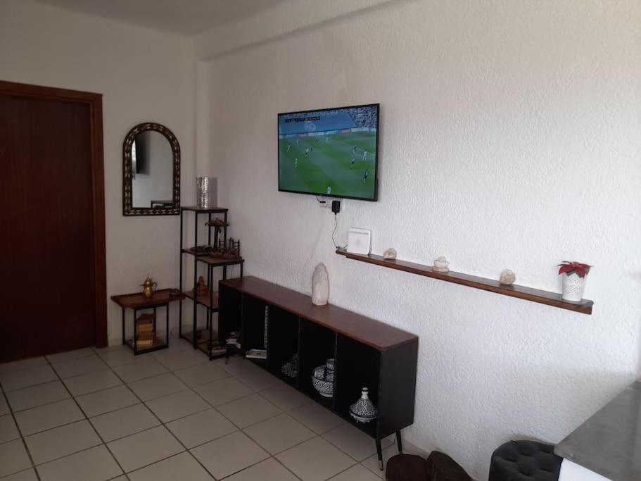 Bel Appart Refait A Neuf Sur Tamouda Bay Tetouan Apartment Fnideq Luaran gambar